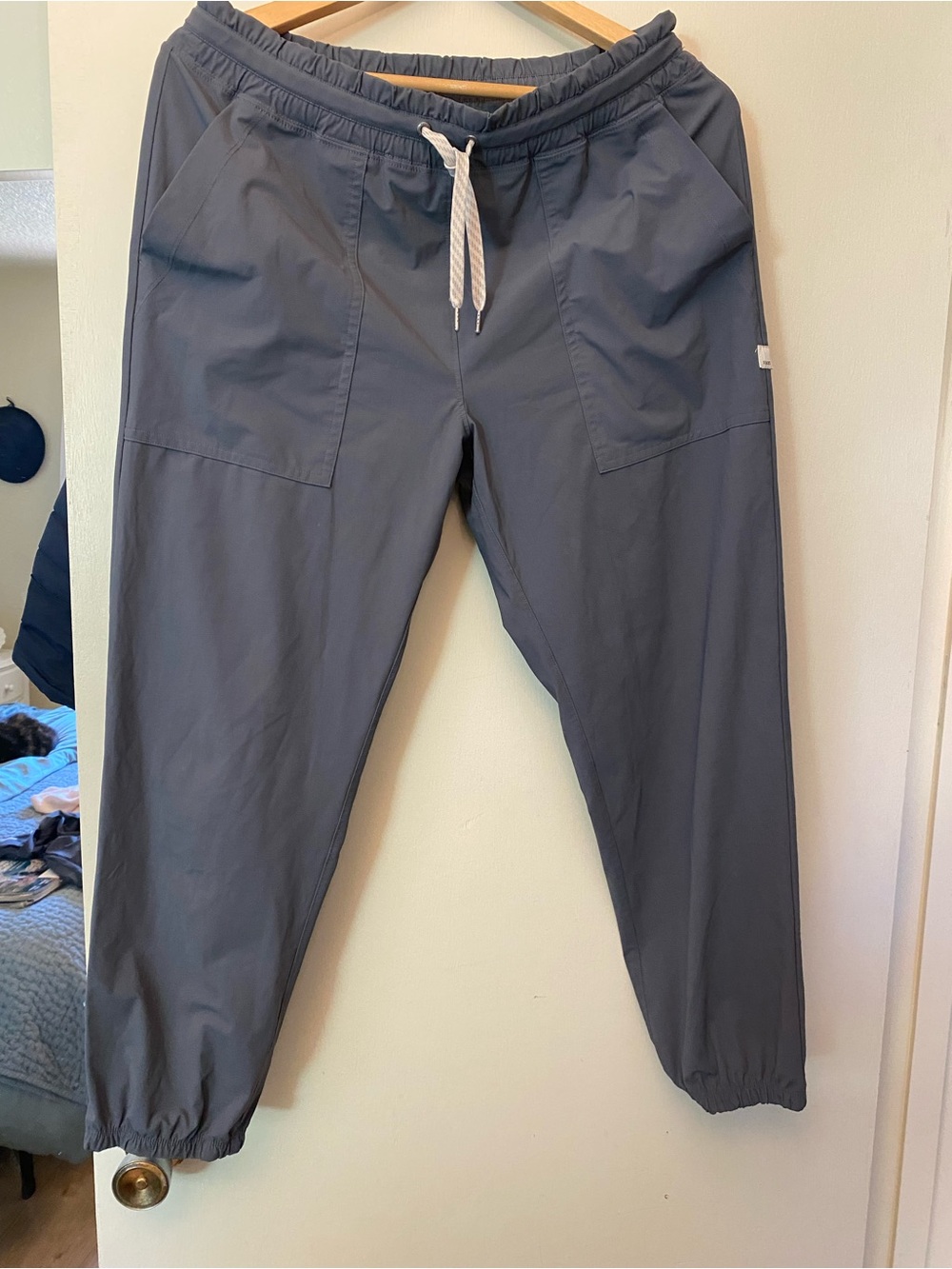 Vuori Jogger Pants in Slate Blue